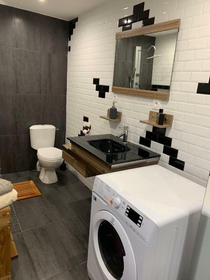 Appartement Neuf Tt Confort - Terrasse Ensoleillee Borgo  Luaran gambar